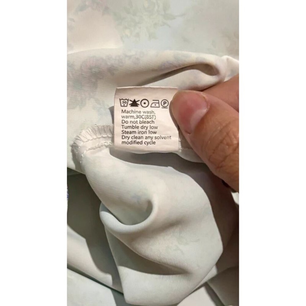Blouse - Picture 5 of 6